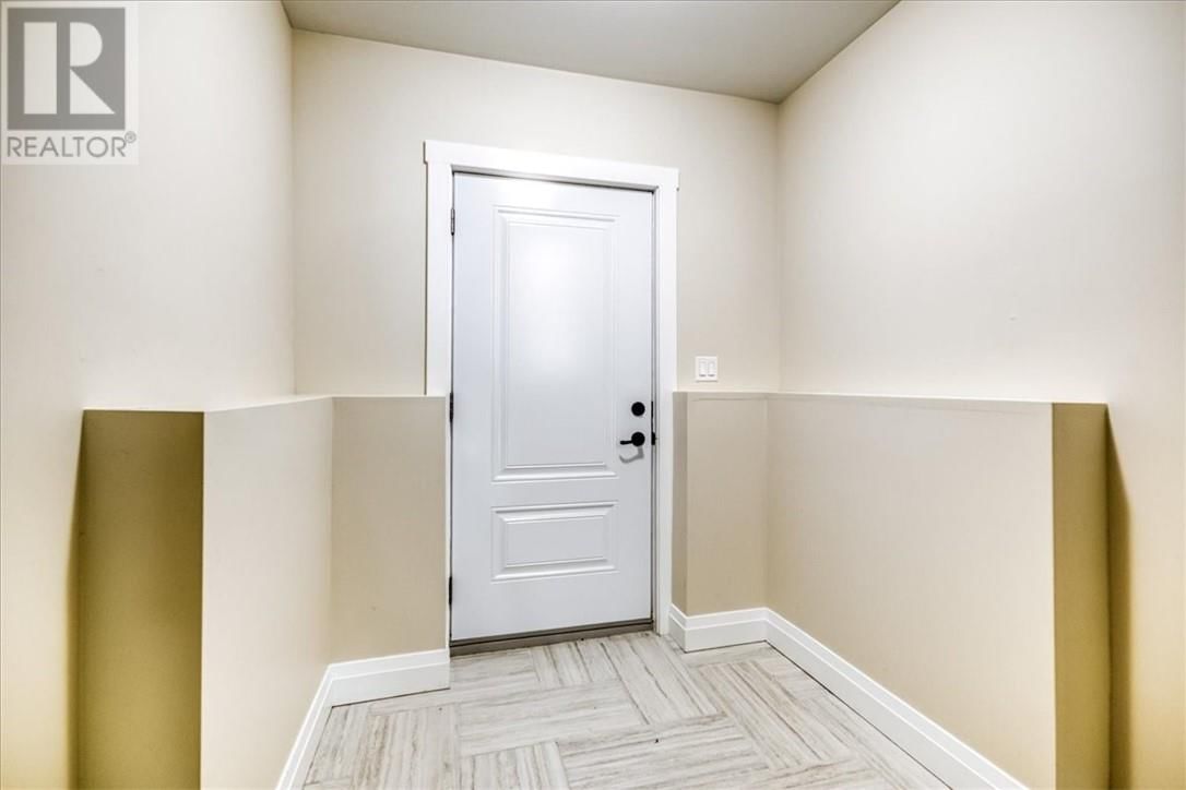 71 SIMON LAKE DRIVE Image 32