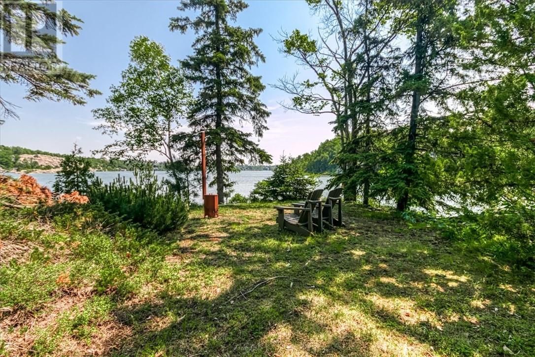 0 NEPAHWIN ISLAND Image 32