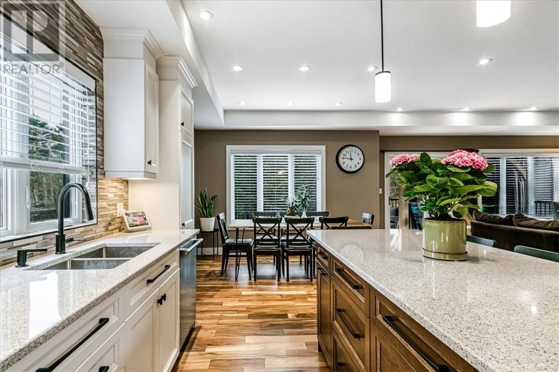20 CHINABERRY DRIVE Image 20