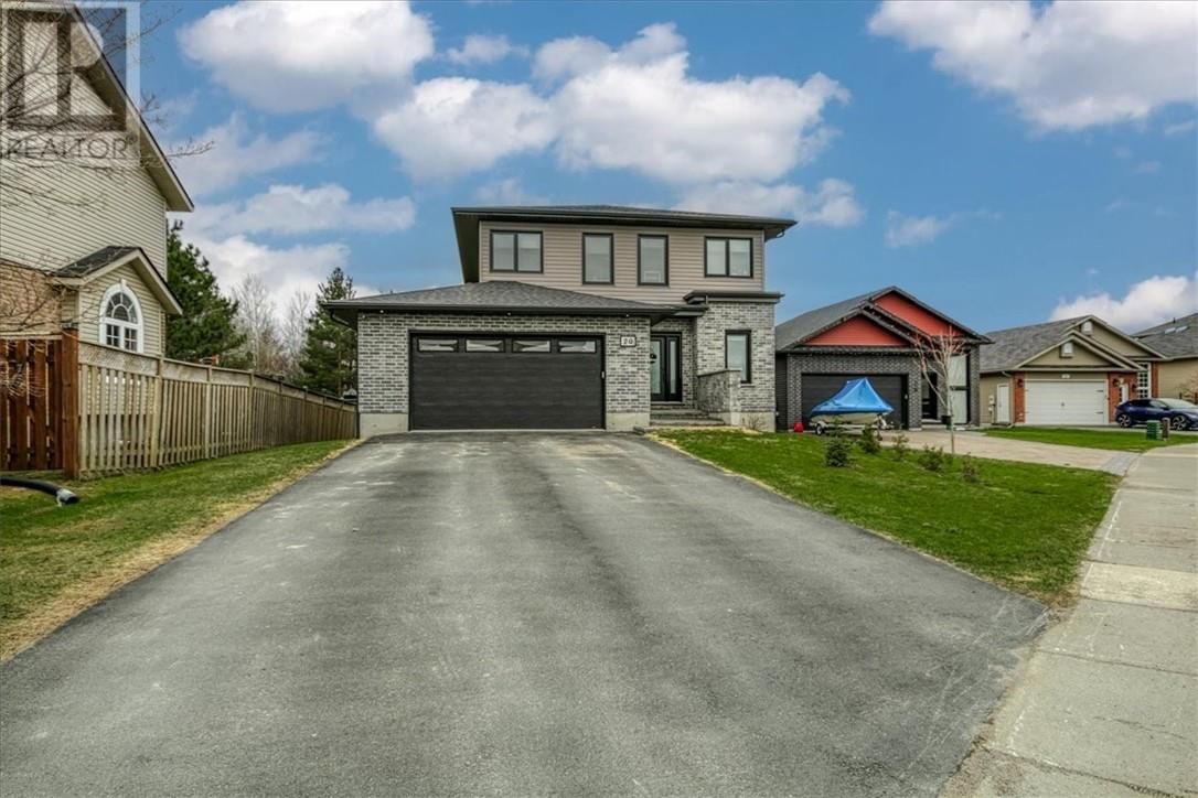 20 CHINABERRY DRIVE Image 43