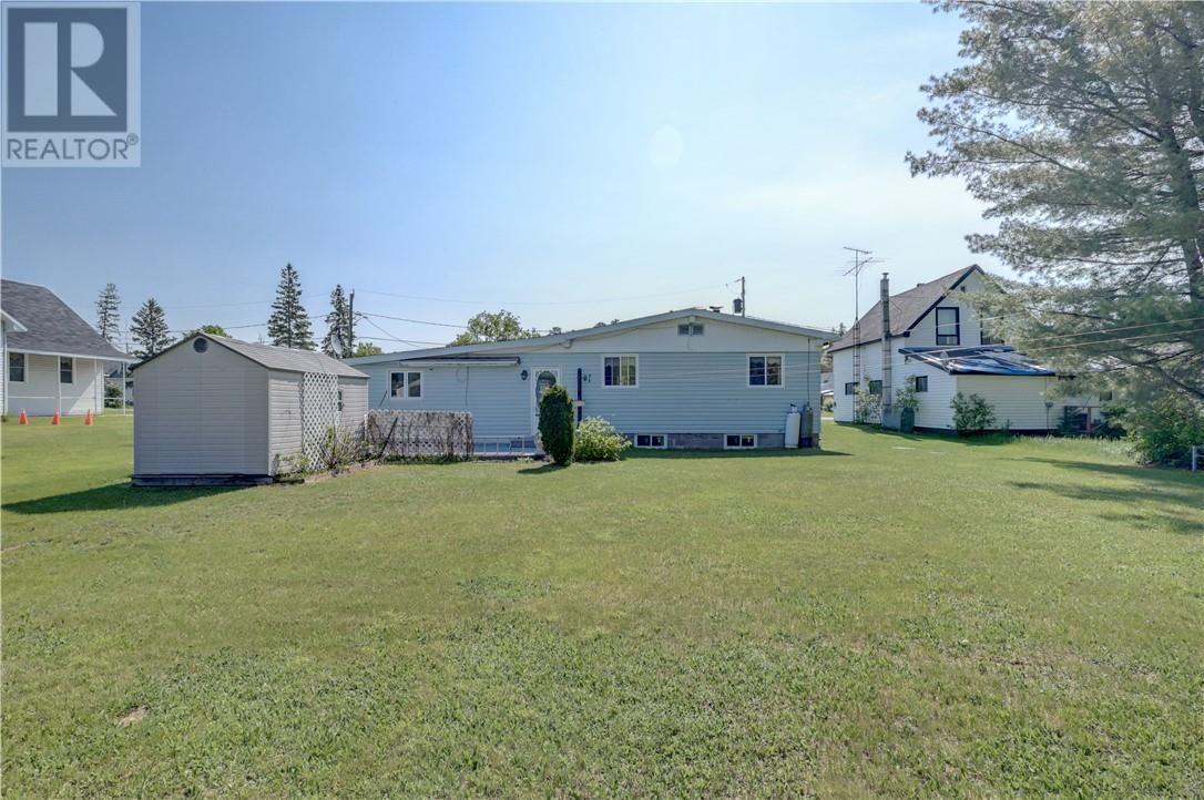 345 CASTLE STREET Image 6