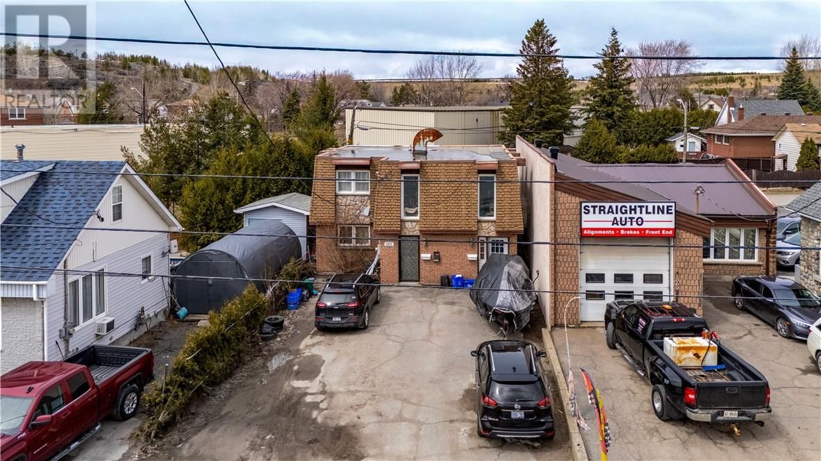 1071 LORNE STREET Image 1