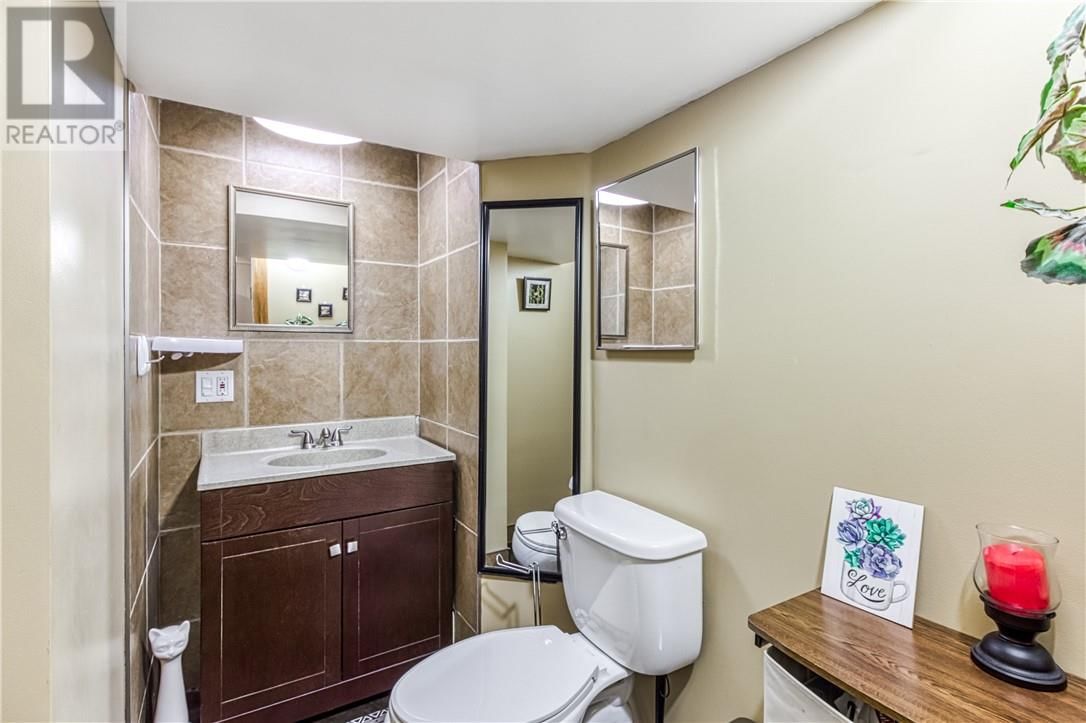 17 PENMAN AVENUE Image 25
