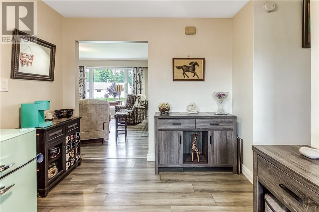 17 PENMAN AVENUE Image 8