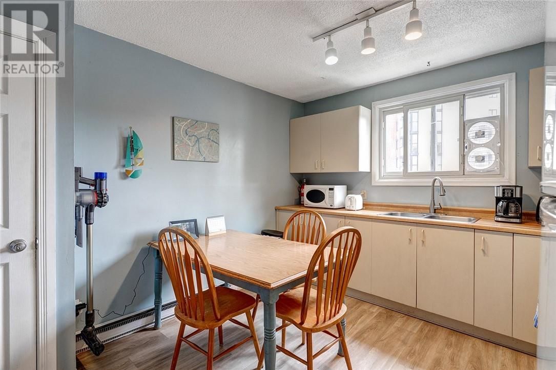 116 ESTE DRIVE Image 25