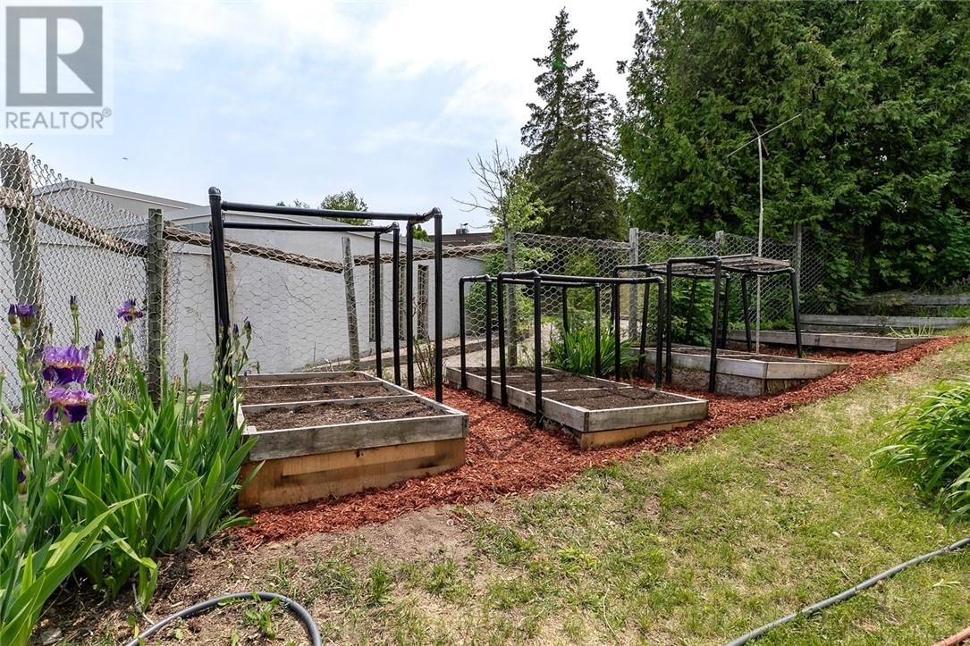 116 ESTE DRIVE Image 29