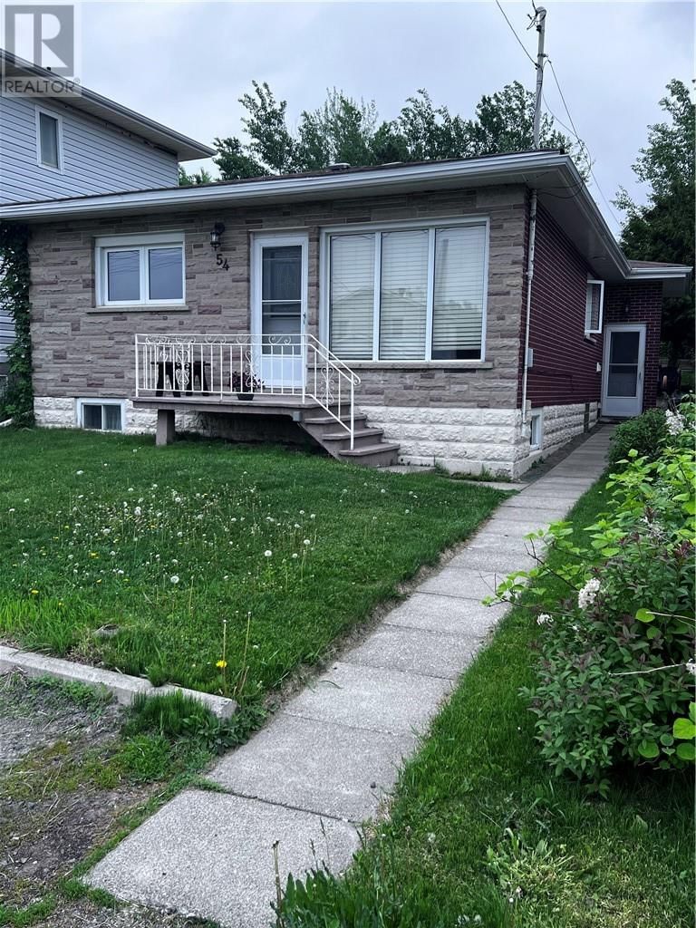 54 Logan Avenue Sudbury, Ontario