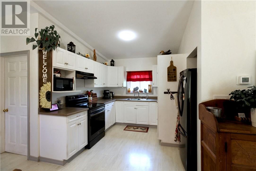 14 PLANTE ROAD Image 10