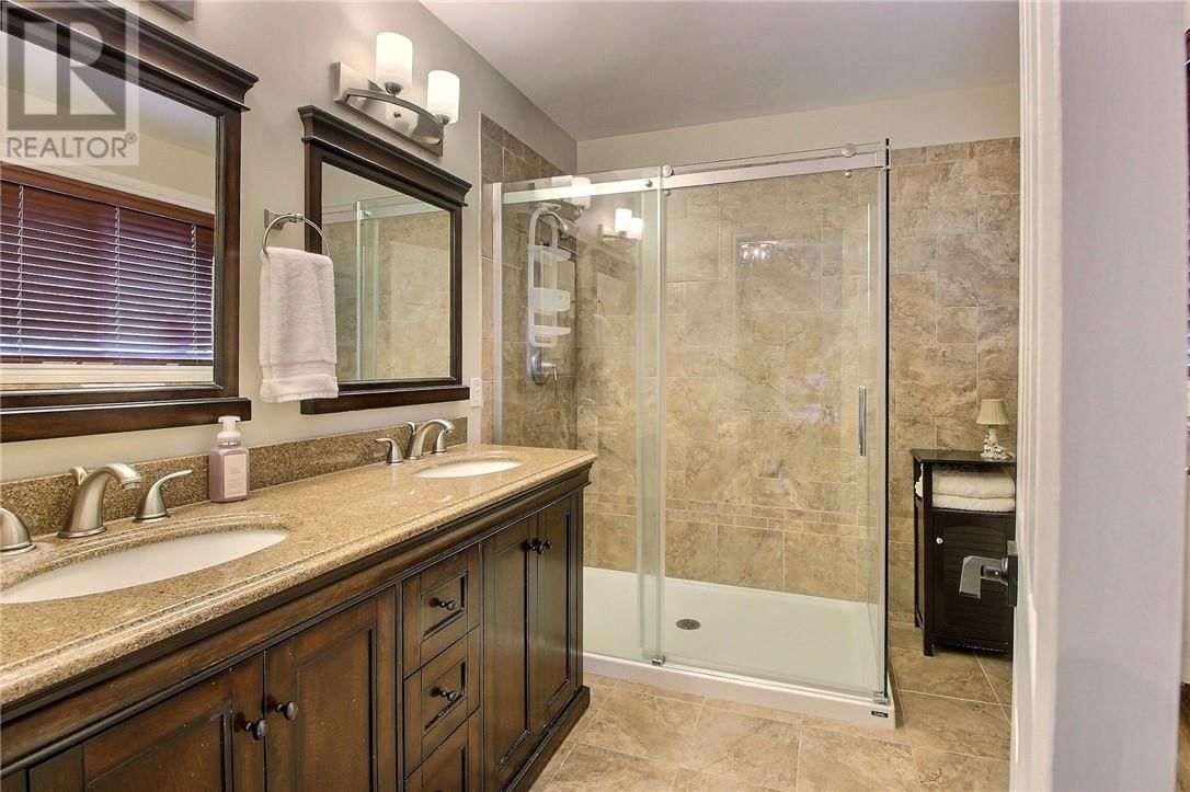 67 RAVINA DRIVE Image 16