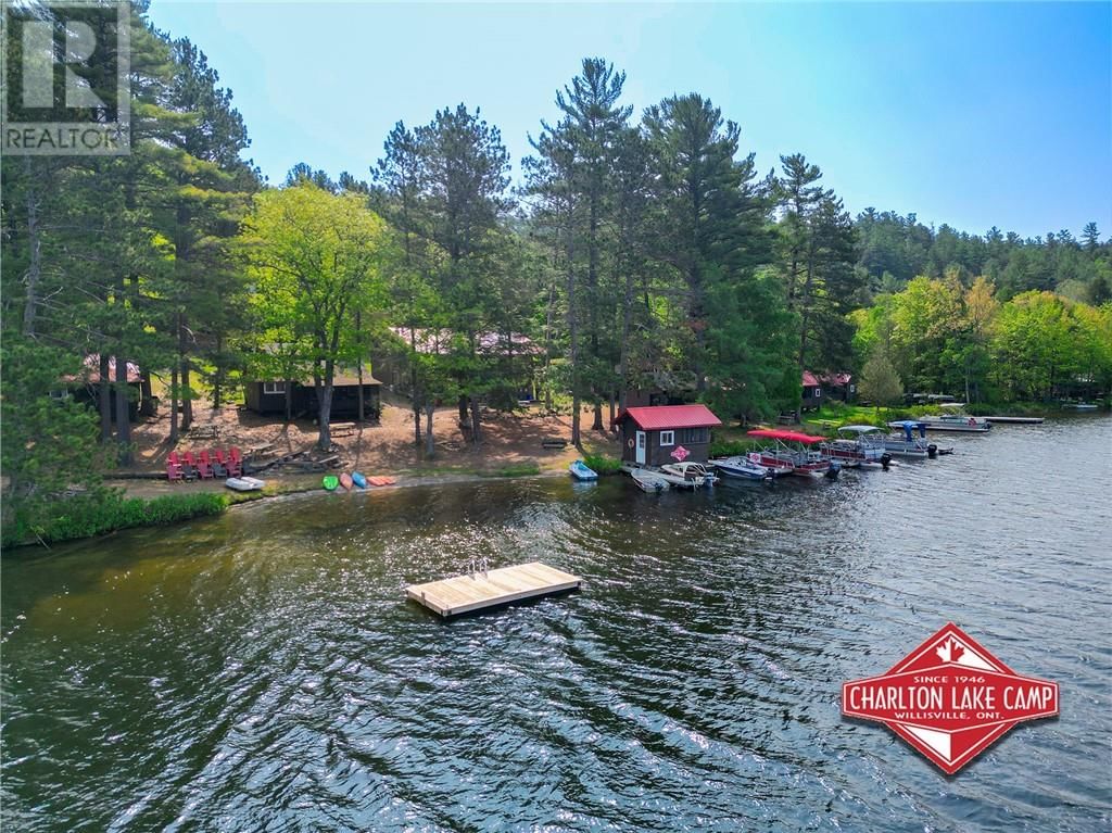 1086 LAKE STREET Image 1