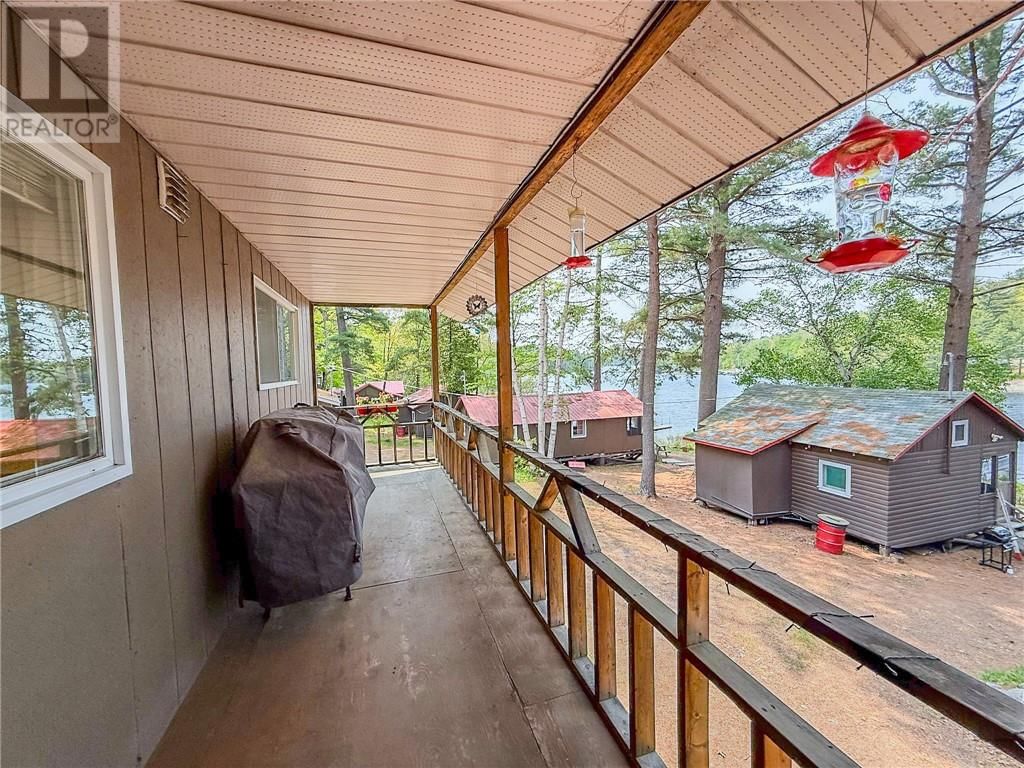 1086 LAKE STREET Image 22