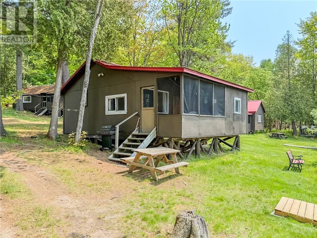 1086 LAKE STREET Image 47