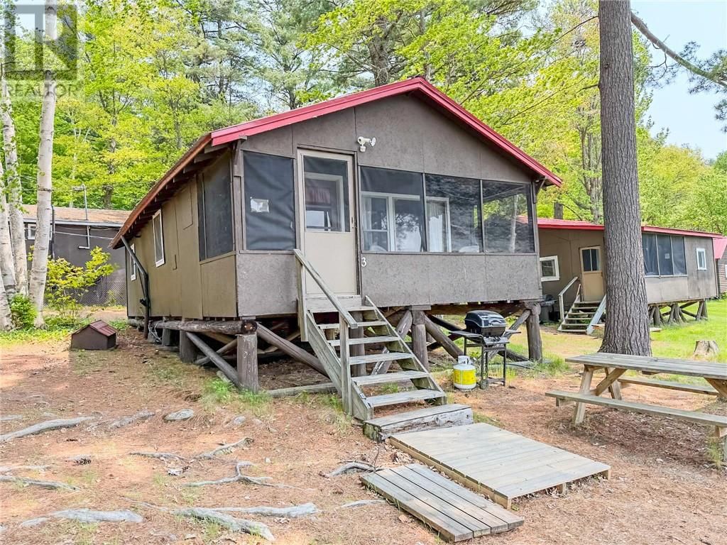 1086 LAKE STREET Image 59