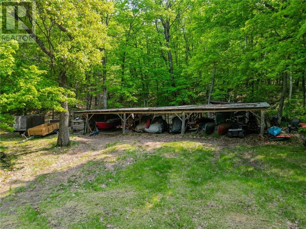 1086 LAKE STREET Image 67
