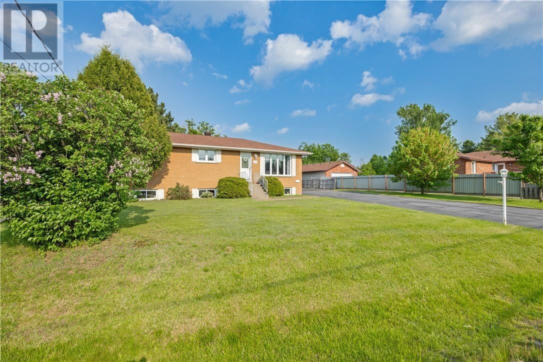 4142 FROST AVENUE Image 33