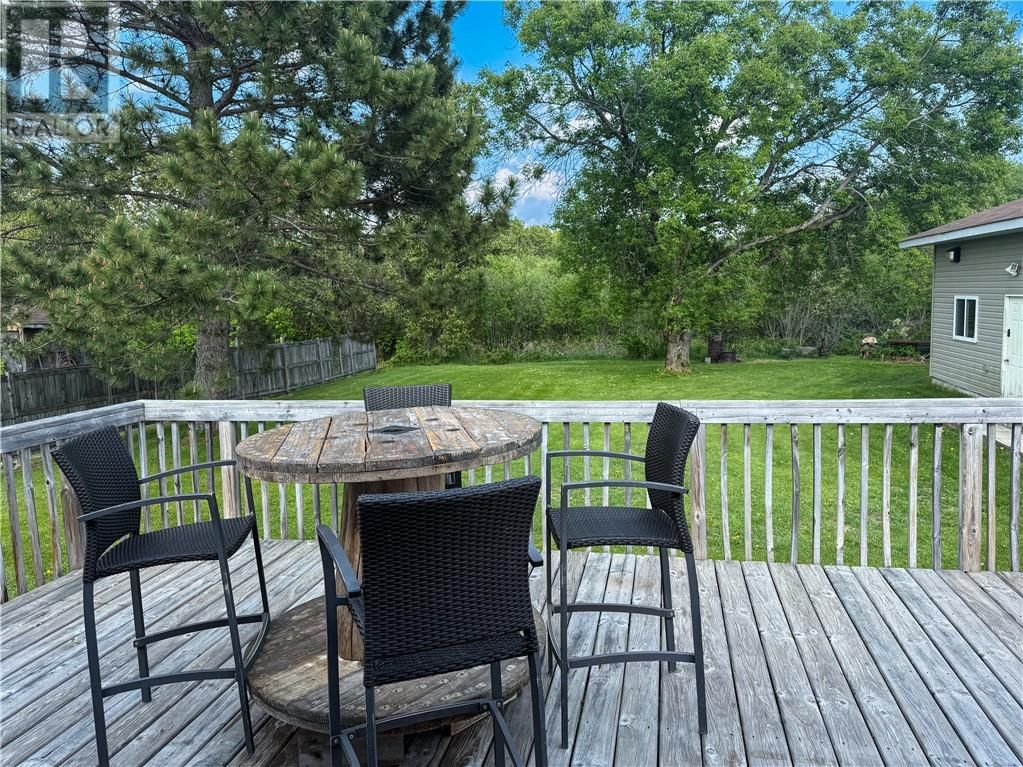 4142 FROST AVENUE Image 39