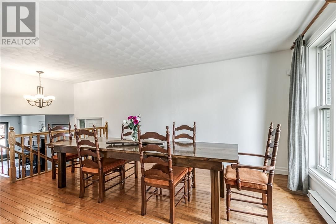 1548 GAUTHIER STREET Image 11