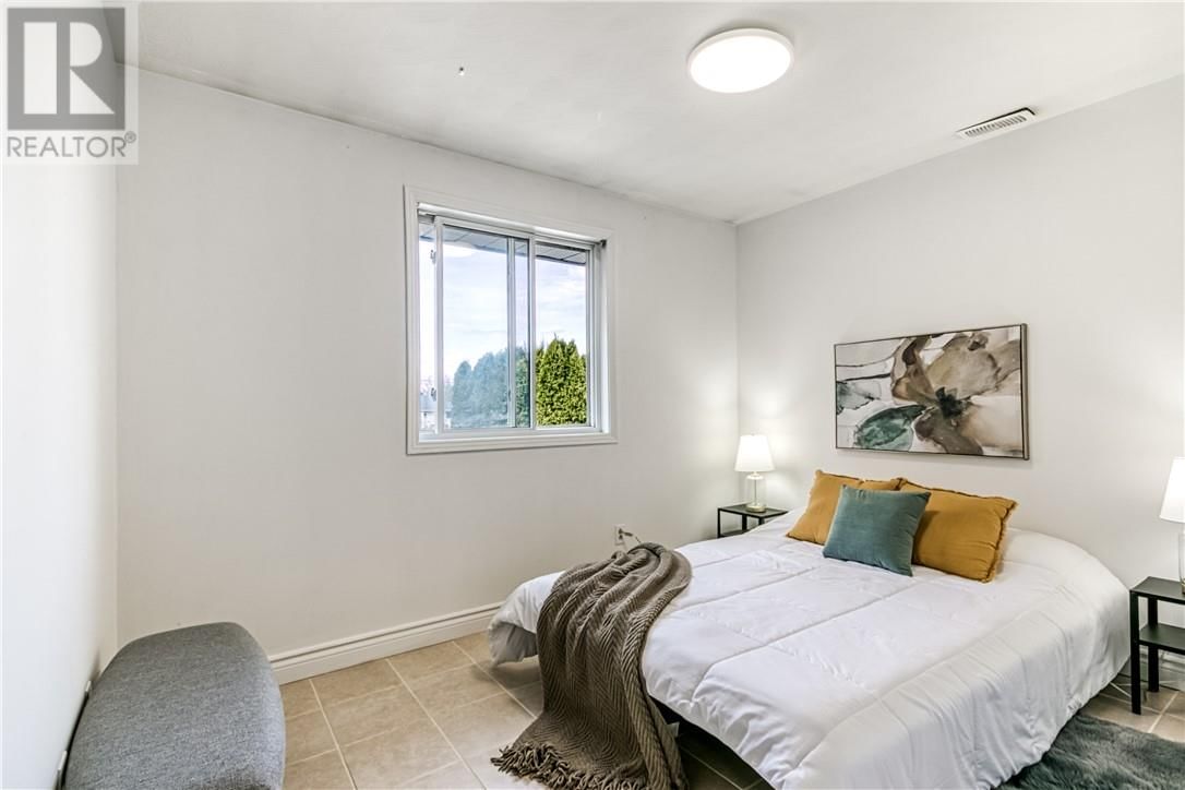 1548 GAUTHIER STREET Image 18