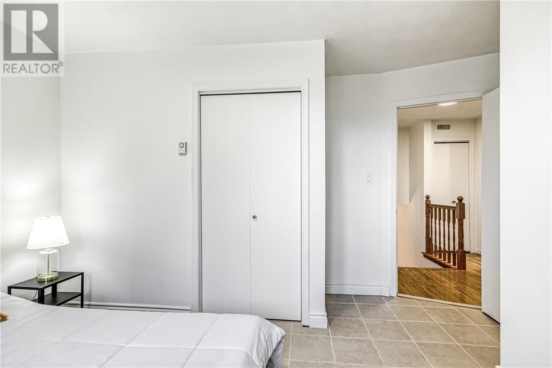 1548 GAUTHIER STREET Image 19