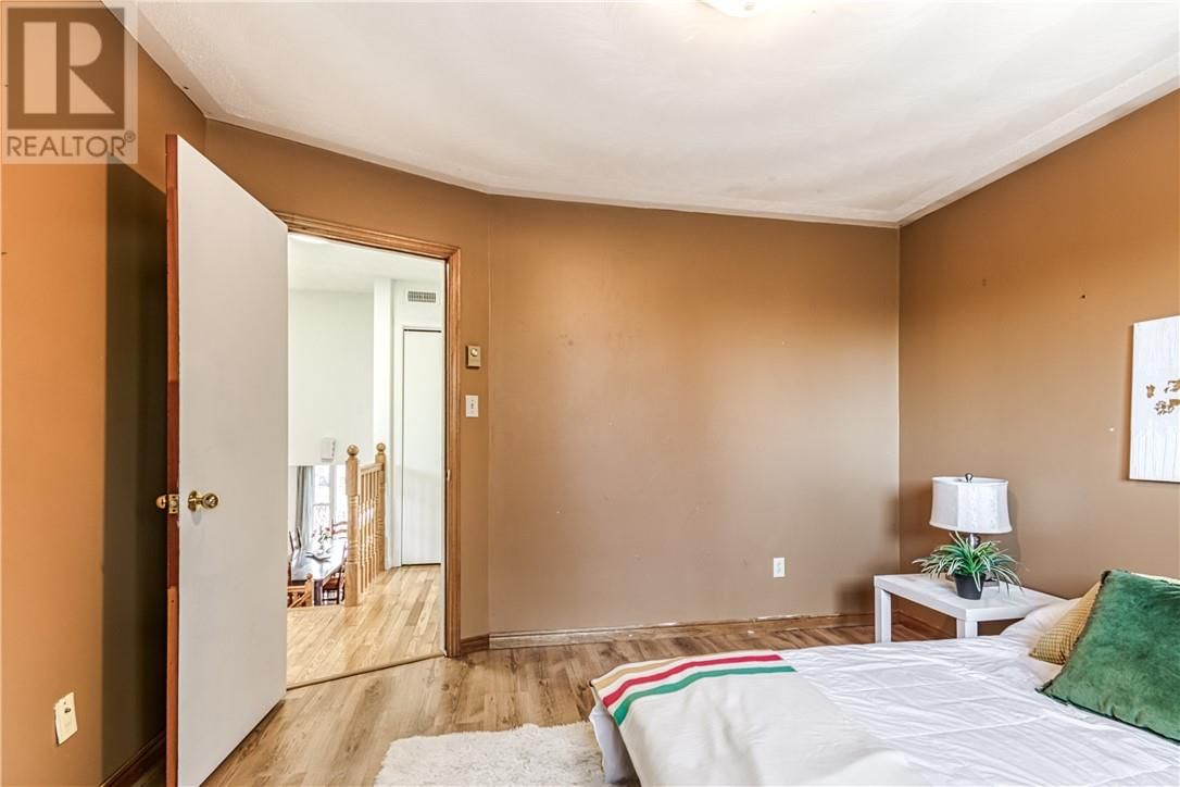 1548 GAUTHIER STREET Image 21