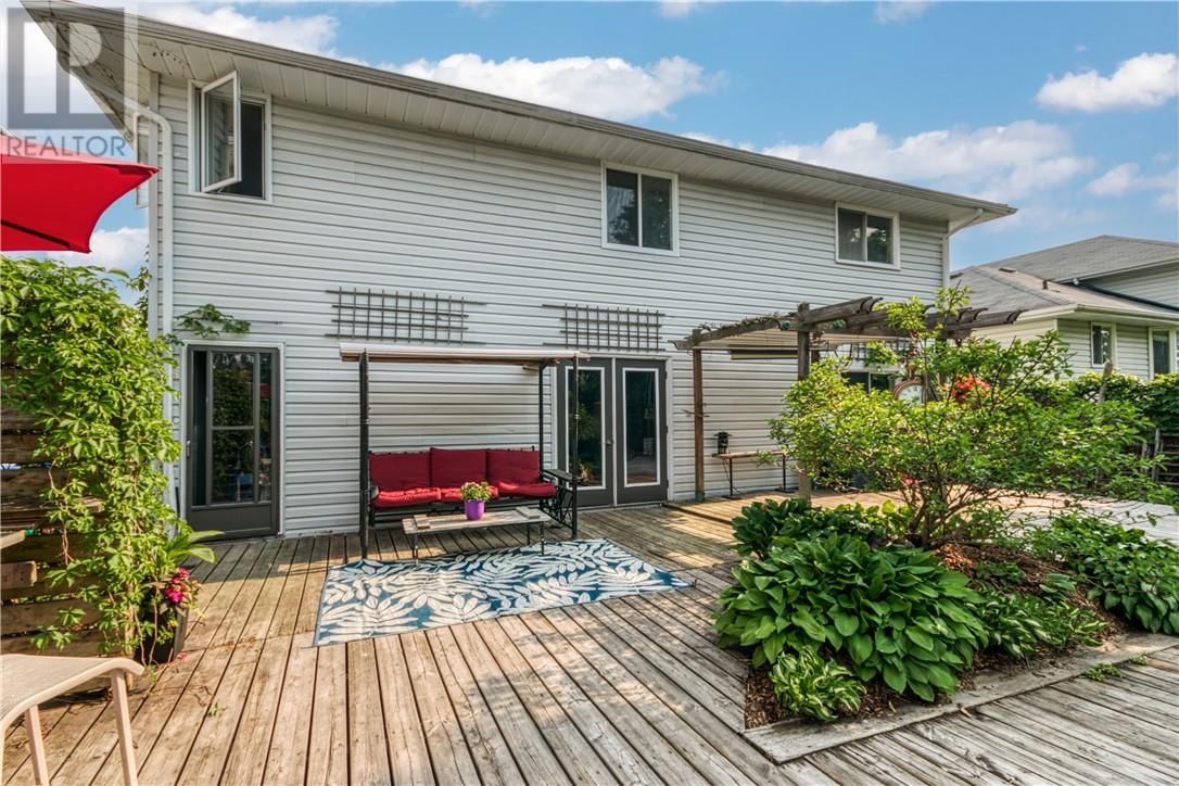 1548 GAUTHIER STREET Image 34