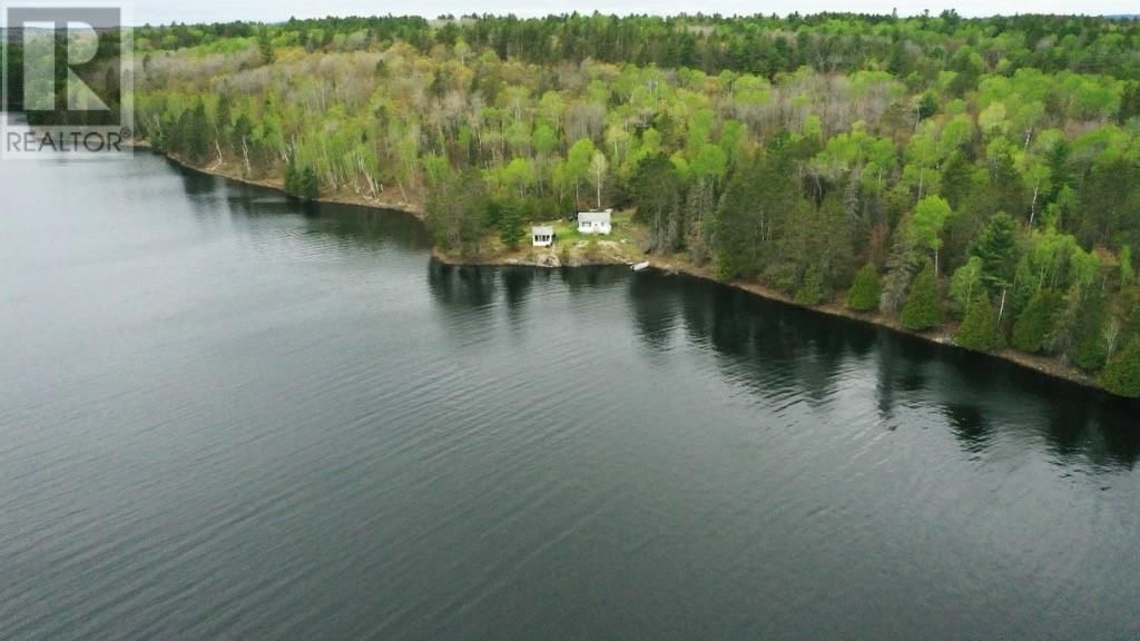 950 ELLA LAKE ROAD Image 2