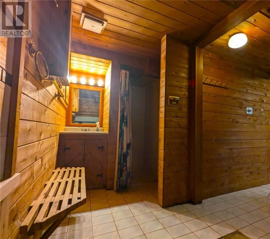 541 LOACH'S ROAD Image 19