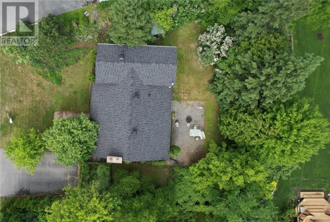 541 LOACH'S ROAD Image 21