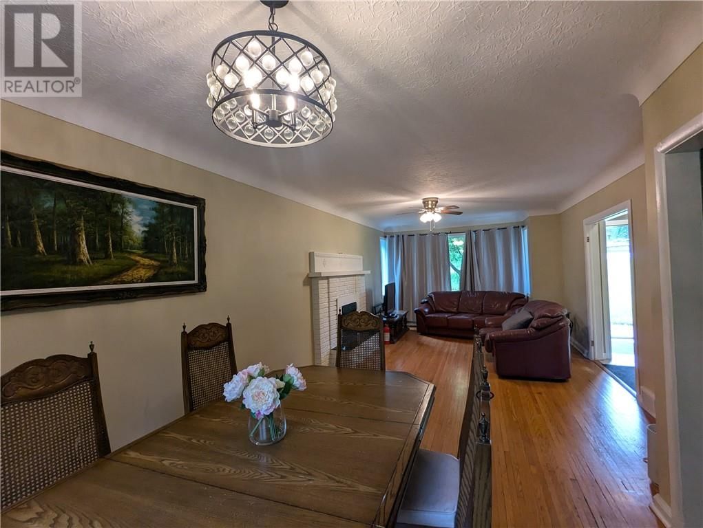 541 LOACH'S ROAD Image 6