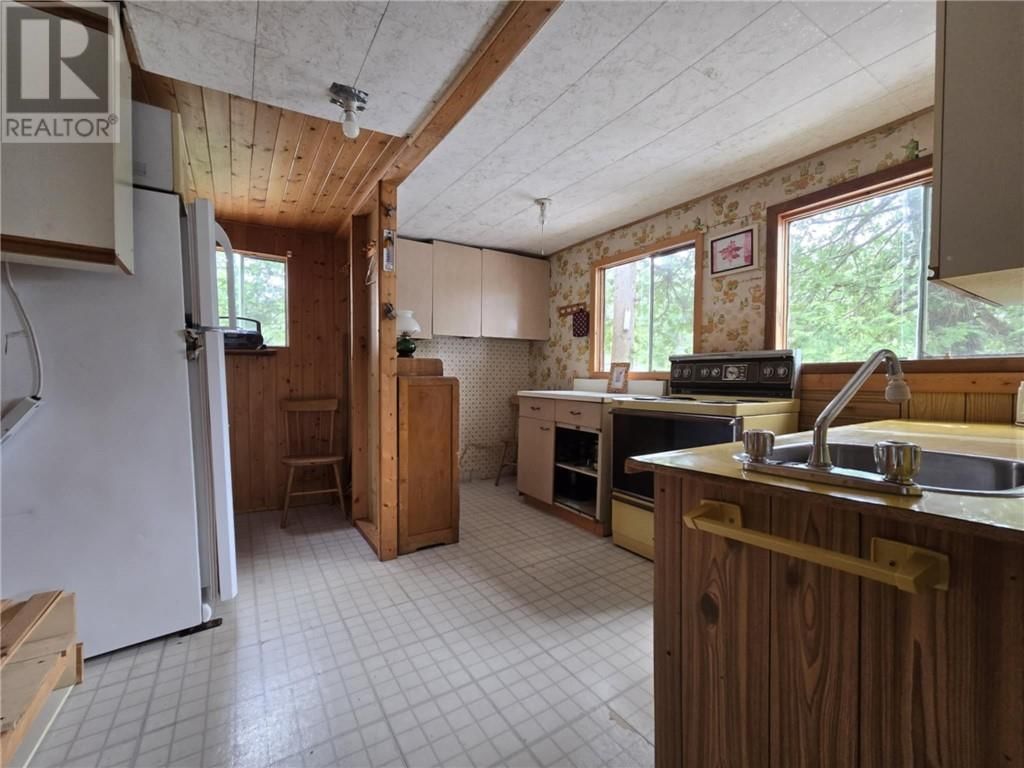 30525 NEPEWASSI LAKE Image 7
