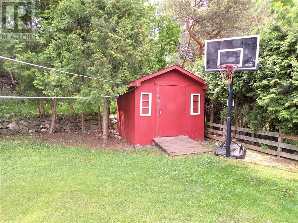 413 CULVER CRESCENT Image 10
