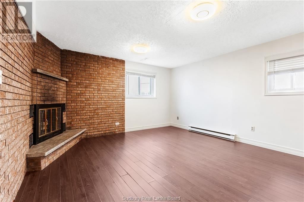 6 GINO STREET Image 14