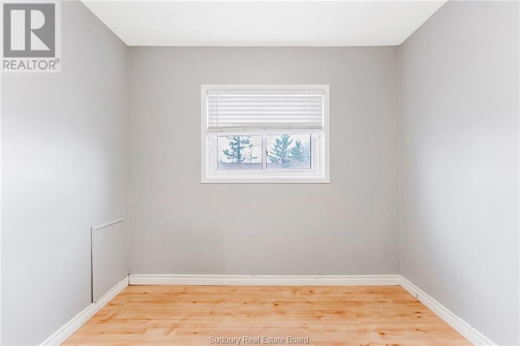 6 GINO STREET Image 25