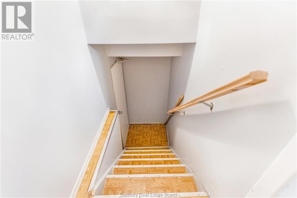 6 GINO STREET Image 33