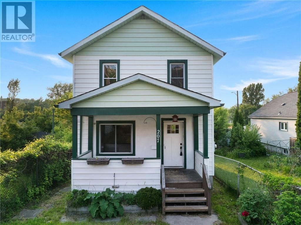 207 MOUNTAIN STREET Image 7