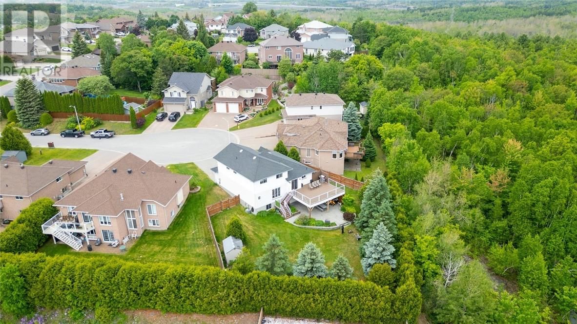117 GARDENVALE COURT Image 28