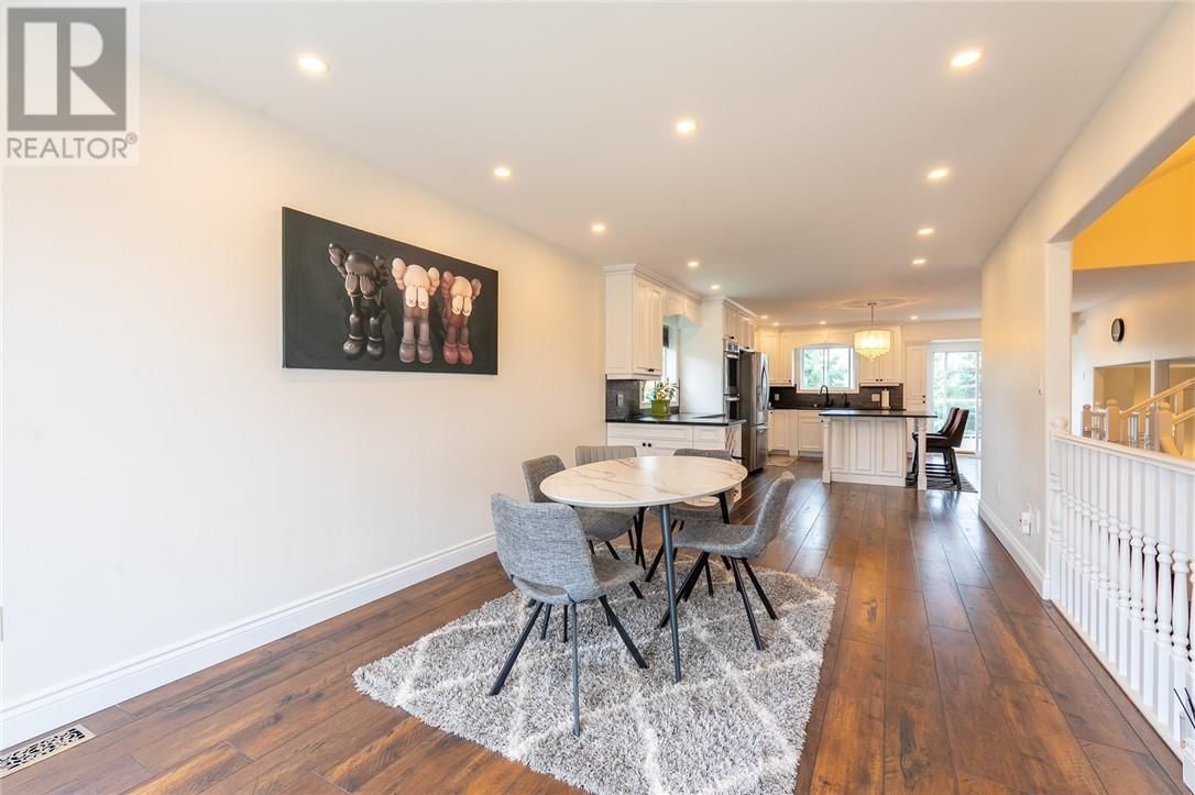 117 GARDENVALE COURT Image 7