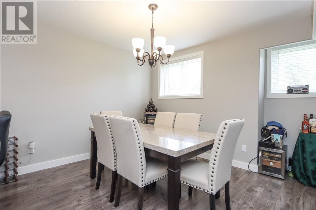 52 ARMAND STREET Image 10