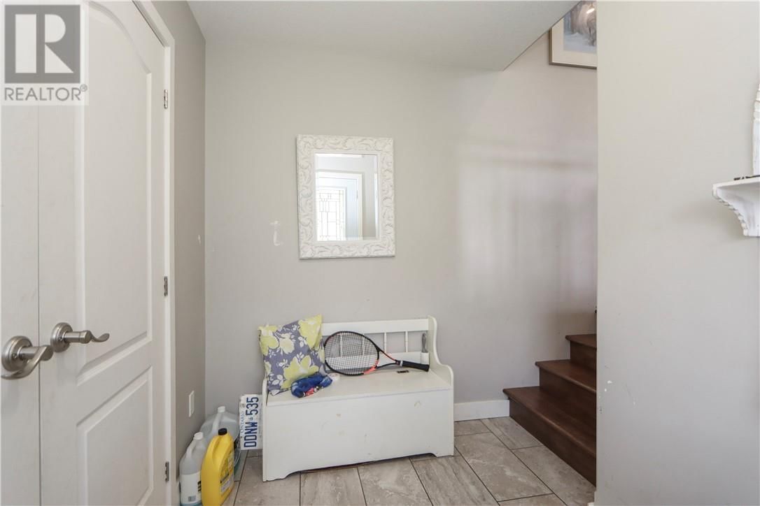 52 ARMAND STREET Image 22