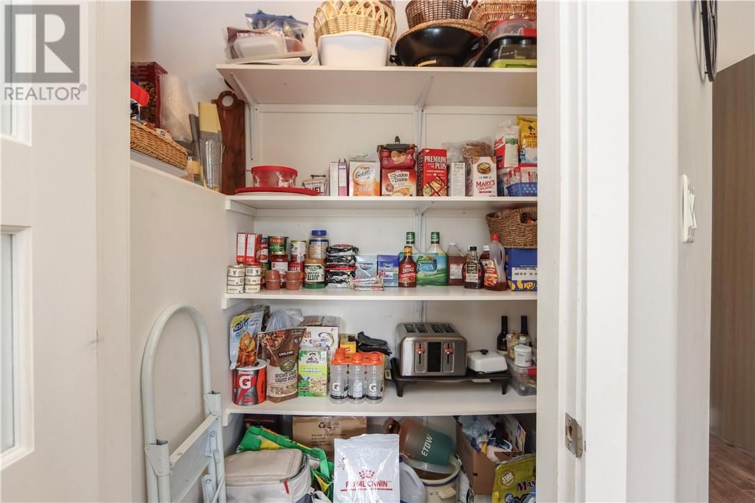 52 ARMAND STREET Image 33