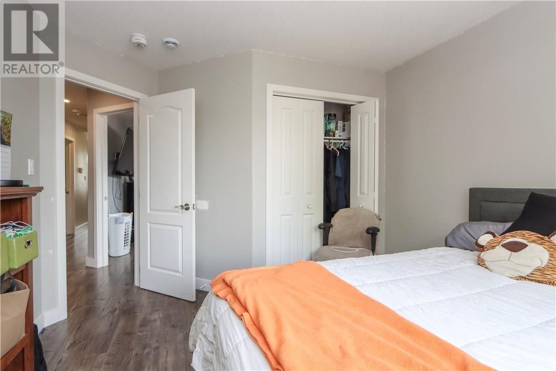 52 ARMAND STREET Image 41