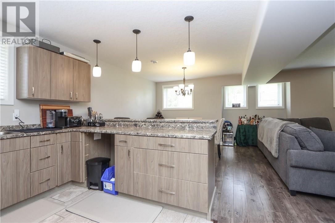 52 ARMAND STREET Image 6