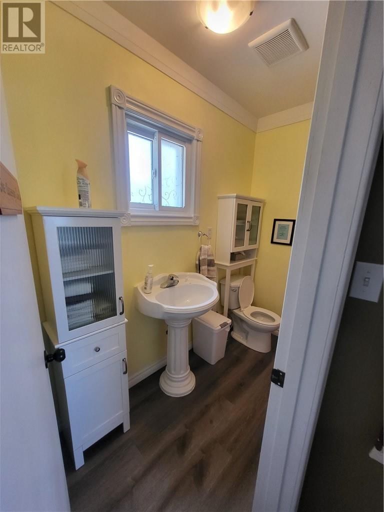 488 CUTLER LAKE ROAD Image 18