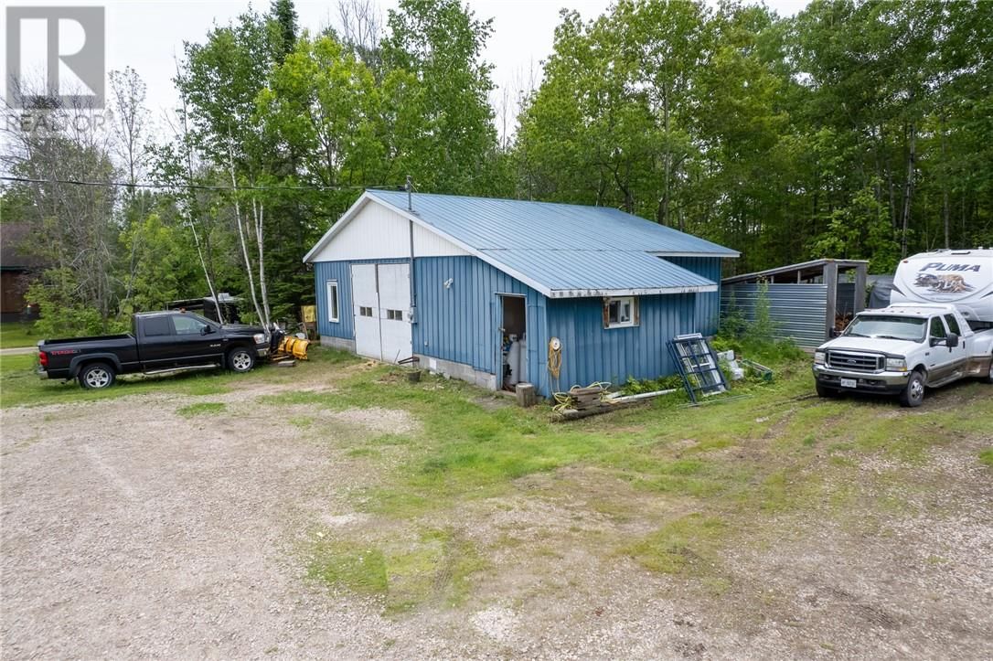 4302 HWY 6 Image 14
