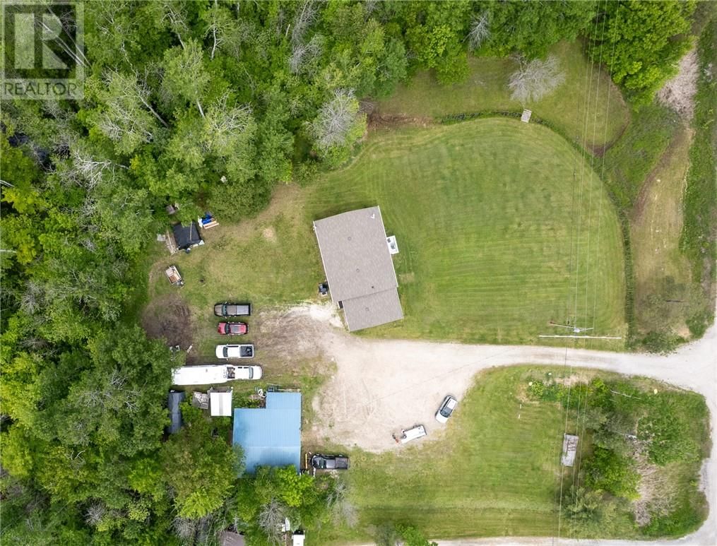 4302 HWY 6 Image 19