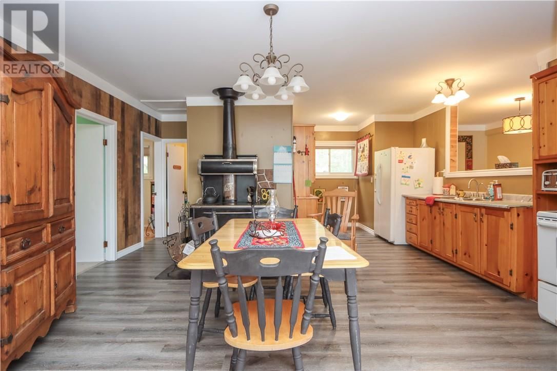 488 CUTLER LAKE ROAD Image 17