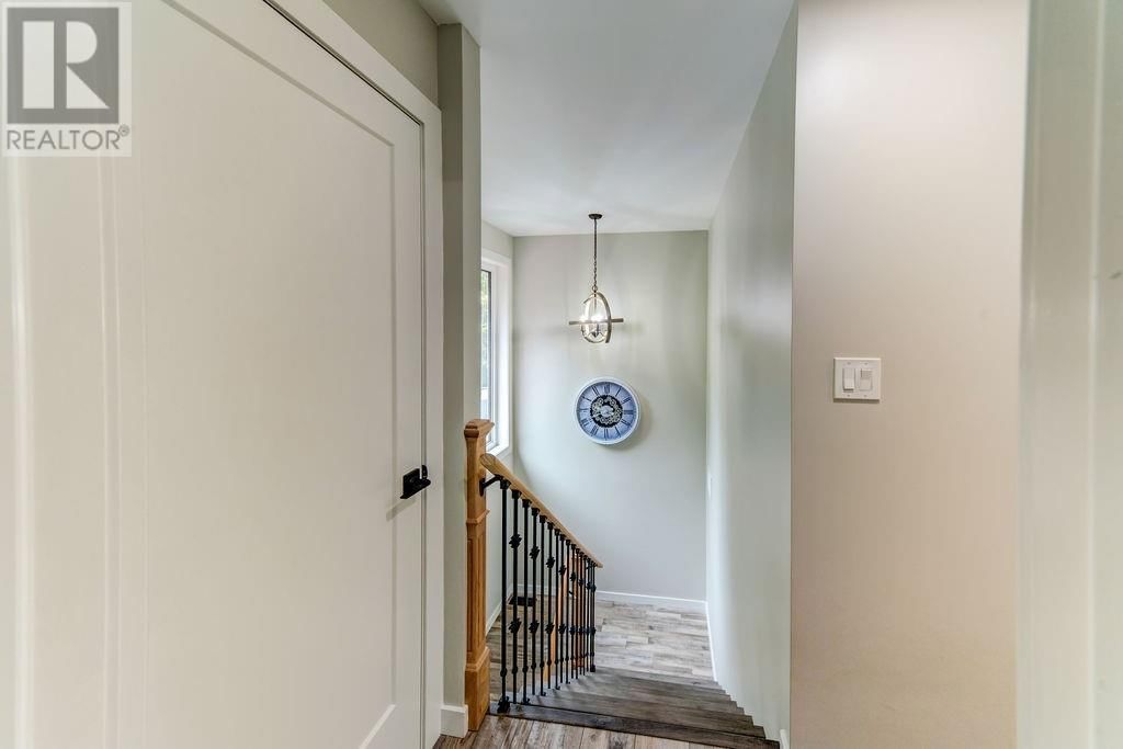 264 LAKEVIEW DRIVE Image 30