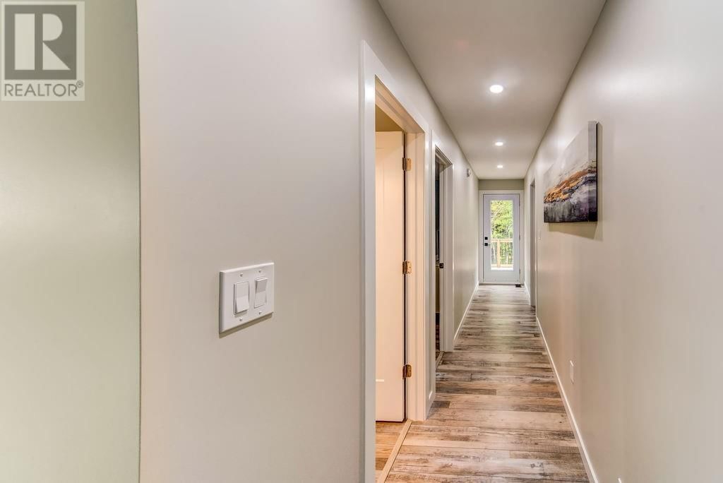 264 LAKEVIEW DRIVE Image 31