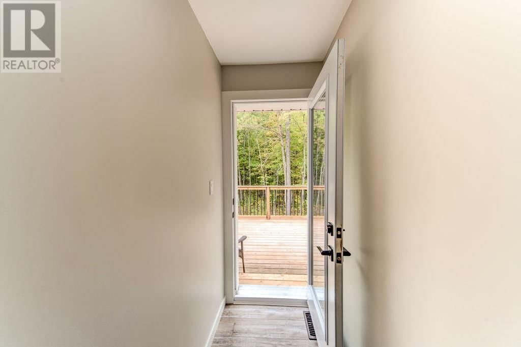 264 LAKEVIEW DRIVE Image 38