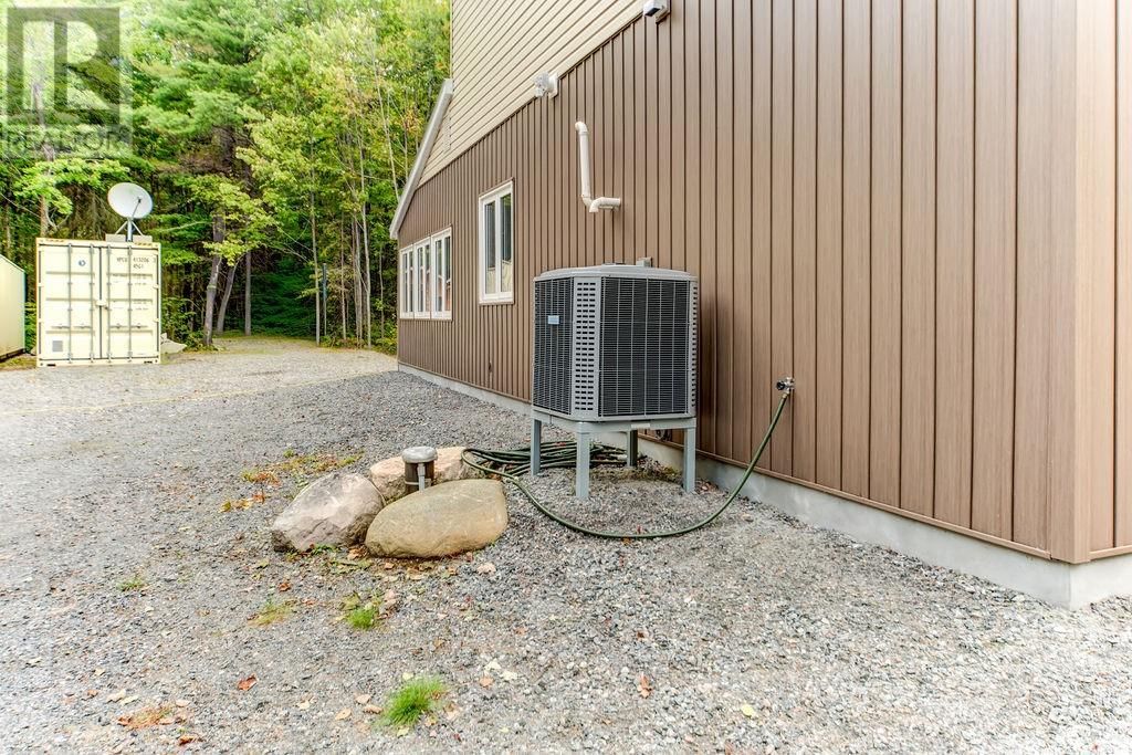 264 LAKEVIEW DRIVE Image 46